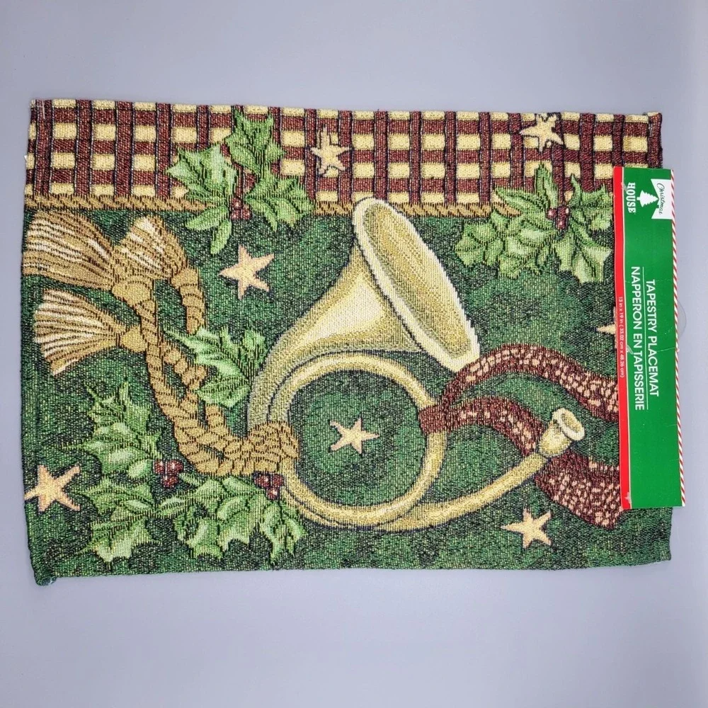 Christmas House Tapestry Placemat Horn Holiday Decor 13